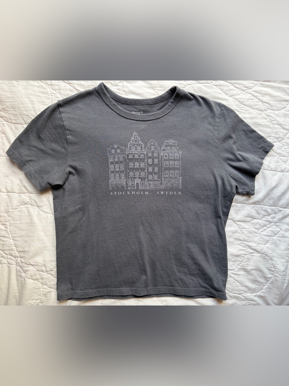 Abercrombie Skimming Tee Graphic Women’s